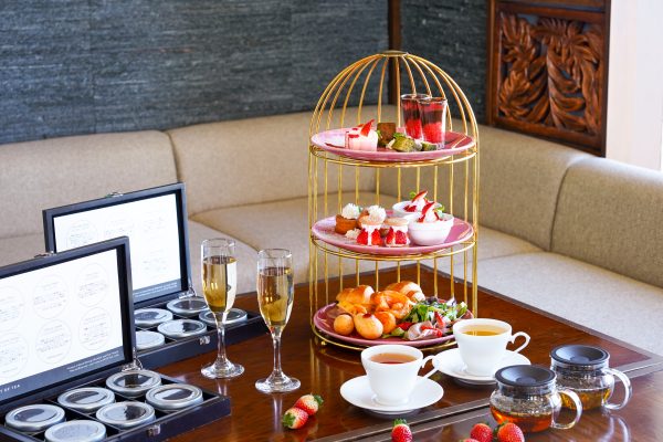 1/3スタート<br>【Strawberry and Matcha Afternoon Tea】<br>乾杯酒&カフェフリーの画像